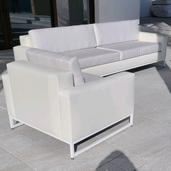 Classico Outdoor Lounge Chair