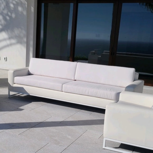 Classico Outdoor Sofa